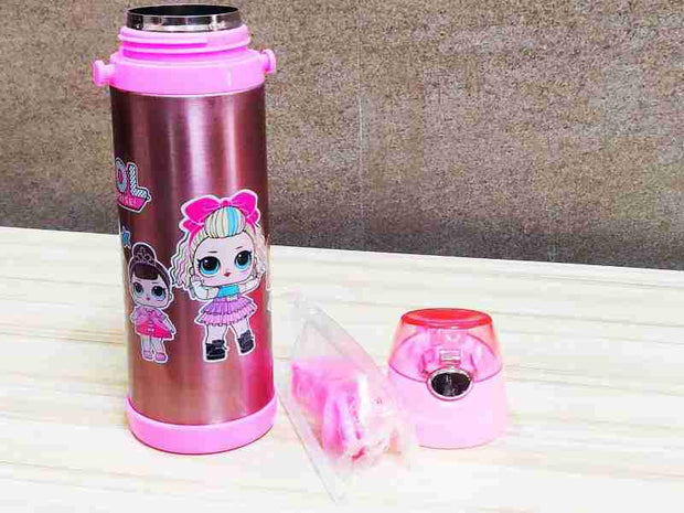 Discover the LOL Surprise Stainless Steel Cartoon Water Bottle. It keeps drinks hot or cool for hours, is durable, safe, and leakproof. Perfect for kids and an ideal gift!